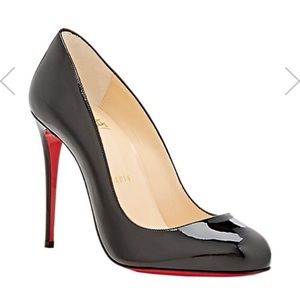 CHRISTIAN LOUBOUTIN Black Pumps