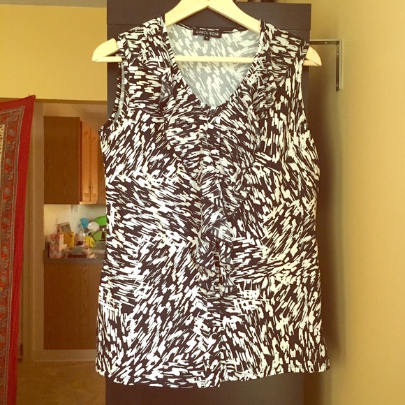 Black and white ruffle top