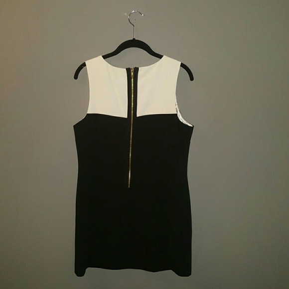 Mod About You Dress - Picture 3 of 3