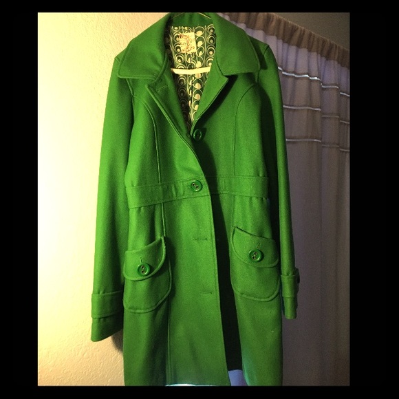 Like new! Tulle Green Pea Coat