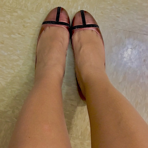 Tracy Reese New York Flats - Picture 2 of 3