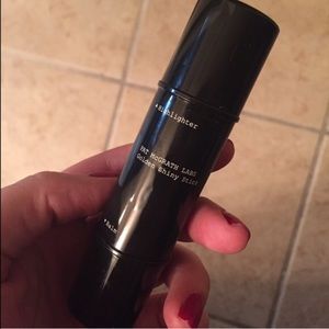 Pat McGrath Golden highlight stick