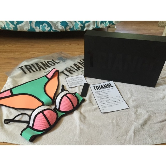 Triangl bikini - Picture 1 of 4