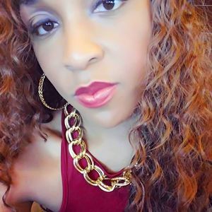 Meet your Posher, Ticia