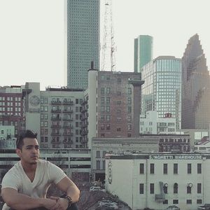 Meet your Posher, Adrian