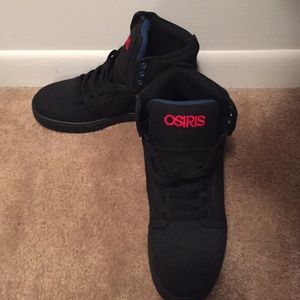 Osiris high top shoes