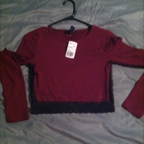 NWT forever 21 long sleeved crop top