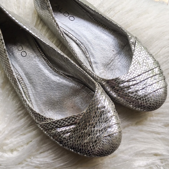 SALE ALDO silver flats sz8