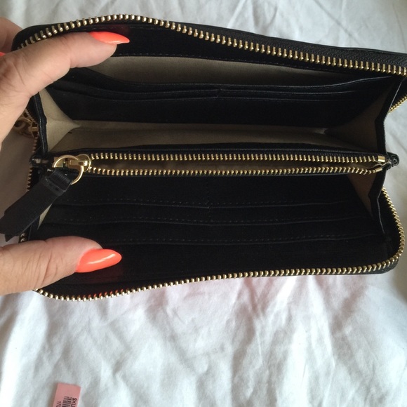 Wallet - Picture 2 of 4