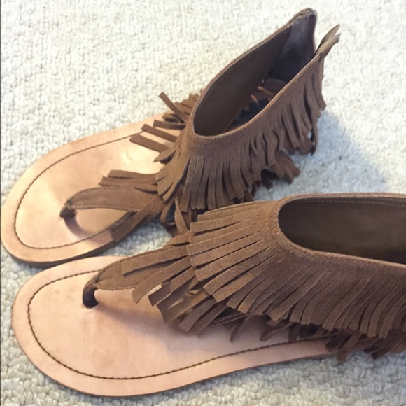Fringe Steve Madden sandals