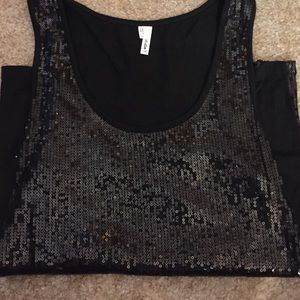 Black sequins tank