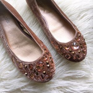 ALDO pink sparkly crushed velvet flats