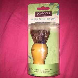Ecotools sheer finish kabuki brush