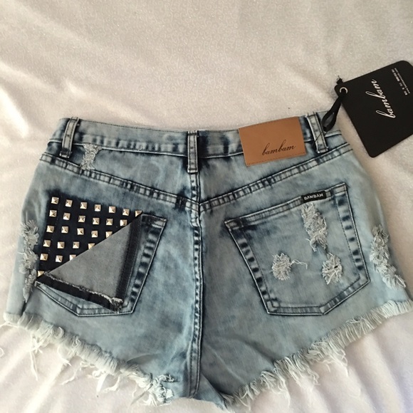 Cherry blossom shorts🤑 - Picture 4 of 4