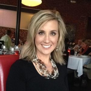 Meet your Posher, Leeann