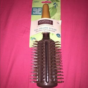 Eco tools full volume styler brush