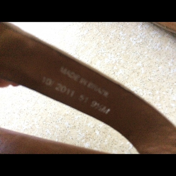 🚫SOLD🚫Tory Burch Miller 2 SZ 9 1/2 - Picture 3 of 4