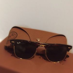 Ray-Ban Clubmaster Unisex Sunglasses