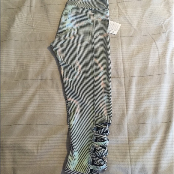 👖SOLD👖 - Picture 4 of 4