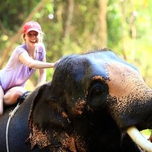 Meet your Posher, Danielle