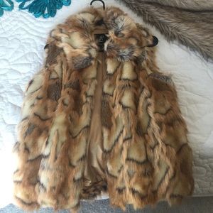 Faux fur Rachel Zoe vest Faux fur Rachel Zoe vest