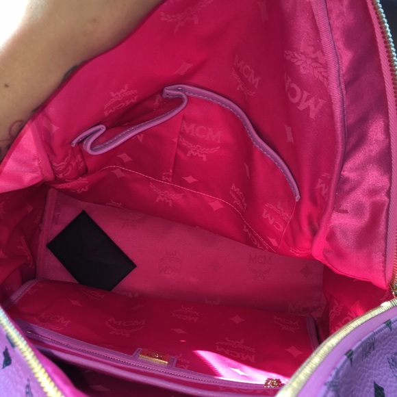 MCM bag w. Detachable clutch main image 2