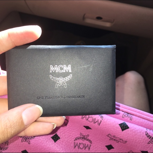 MCM bag w. Detachable clutch main image 4