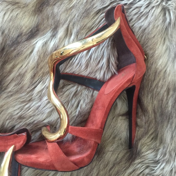 Giuseppe Zanotti heel - Picture 3 of 4