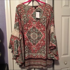 NWT Heart Soul Peasant/Bell Sleeve Top