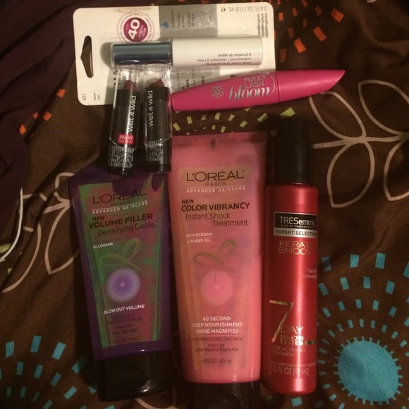 Beauty products - Picture 1 of 4