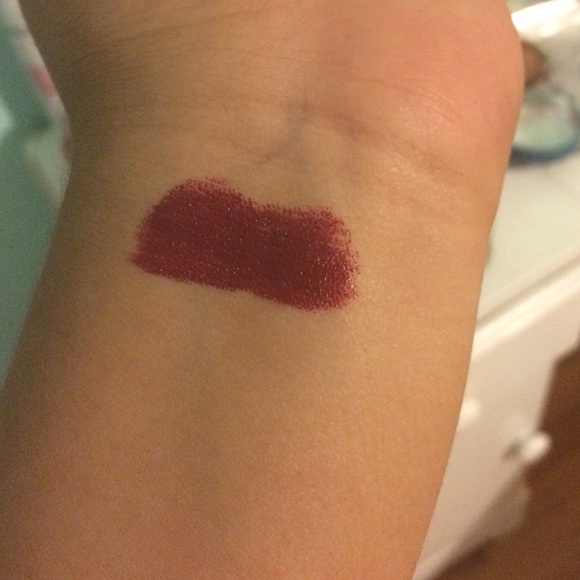 Beauty products - Picture 4 of 4