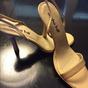 Brand new Alisha Hill strappy nude heels