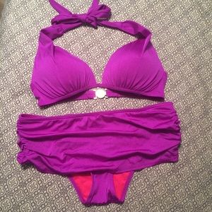 NWOT 🎀 VS Skirted Bikini