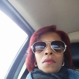 Meet your Posher, Maria l