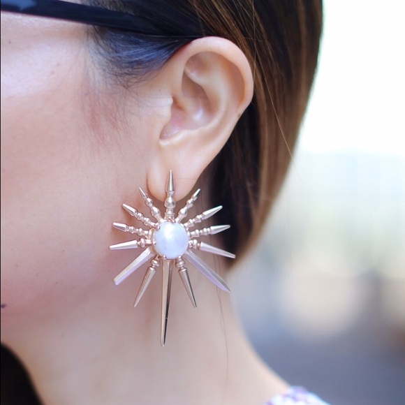 Kendra Scott Sayers Statement earrings - Picture 2 of 3