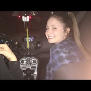 Meet your Posher, Samantha