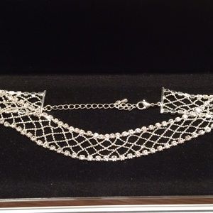 Jeweled choker