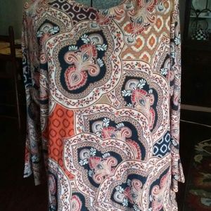 Super cute stretch top 3/4 sleeve