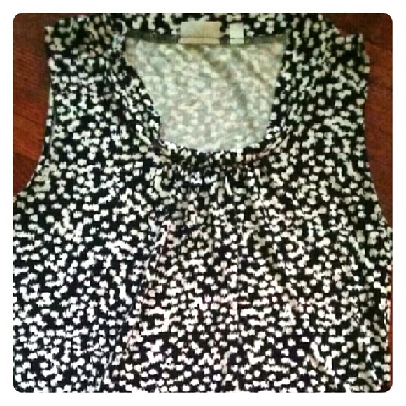 New York & Co. sleeveless top