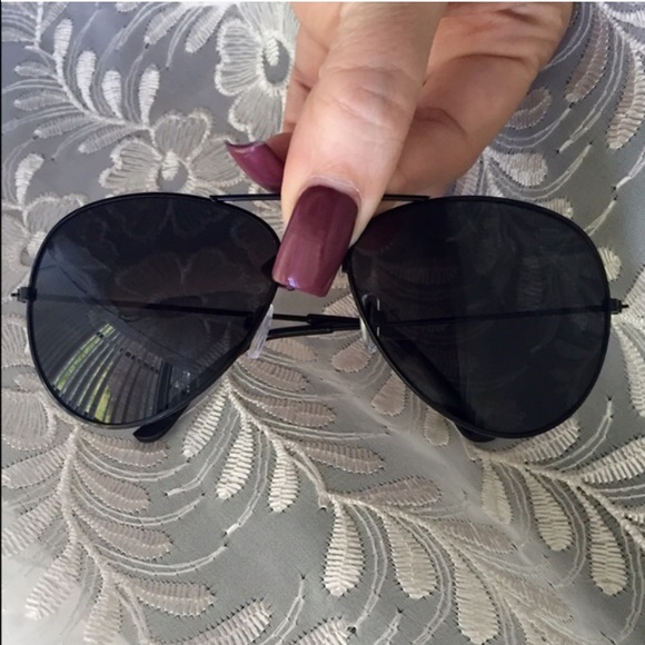 Accessories - Black on Black Aviators