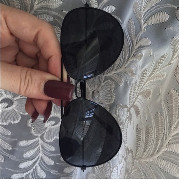 Black on Black Aviators - Picture 4 of 4