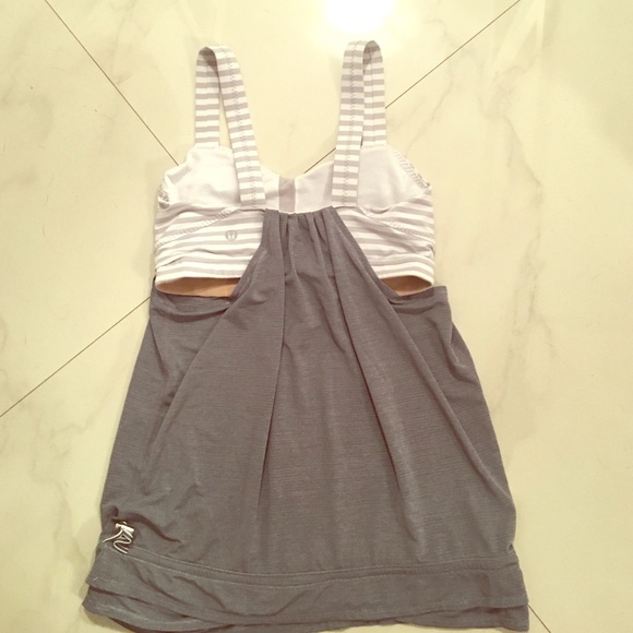 lululemon athletica Tops - Lululemon tank size 4