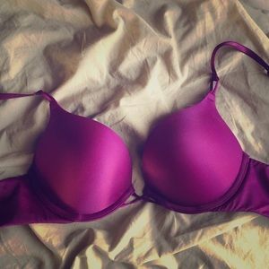 Victoria's Secret Bombshell Purple 32A