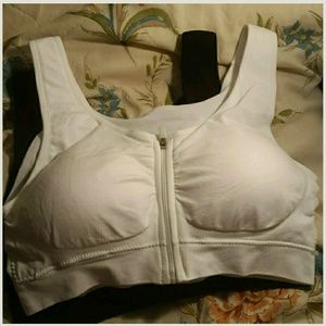 NWOT Geniezip bra szXL