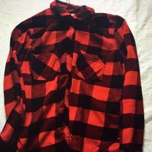 Long sleeve plaid shirt