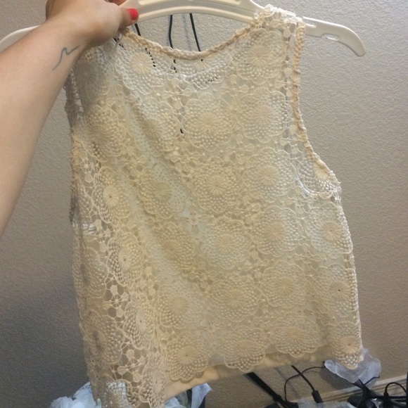 Floral Lace Crop Top