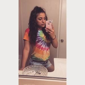 Meet your Posher, Monica