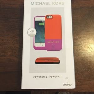 MK case and power mat