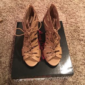 HIGH HEELS! Brand new, with box.