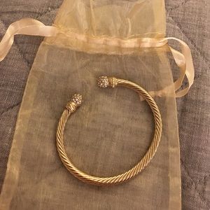 Gold bangle